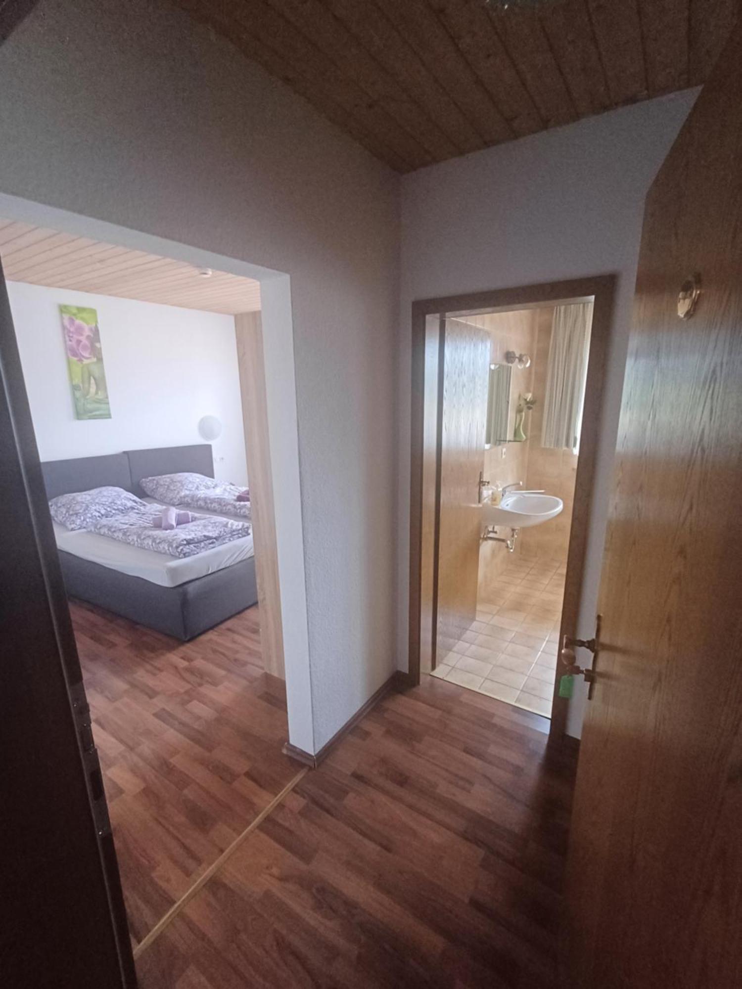 Gasthof Kollmeder Furth  Bagian luar foto